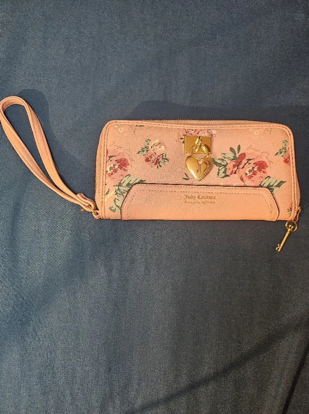 Juicy Couture Pink Floral Heart-Lock Wristlet Wallet